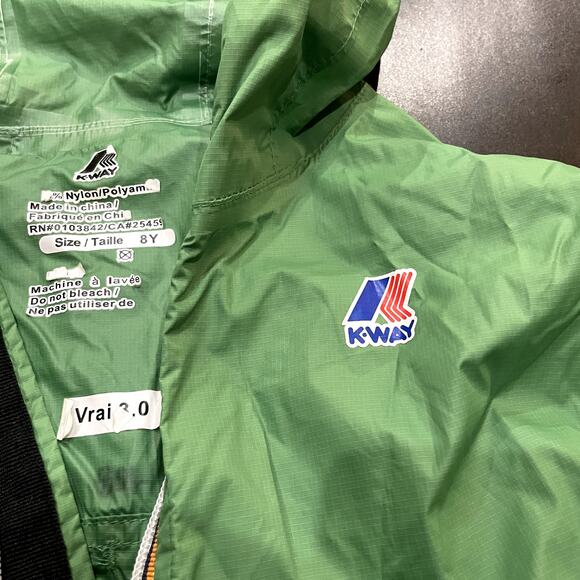 K Way Packable Rain Jacket Full Zip Unisex Green Kids Size 8Y - Picture 2 of 5